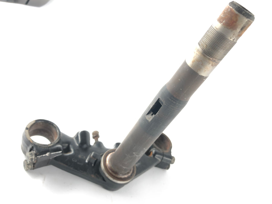 Yamaha XS 650 Type 447 [1975] - té de fourche inférieur