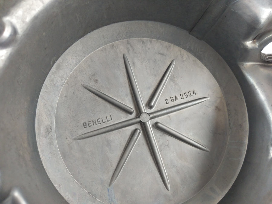 Benelli 504 Sport [1979] - Couvercle d'embrayage et couvercle moteur