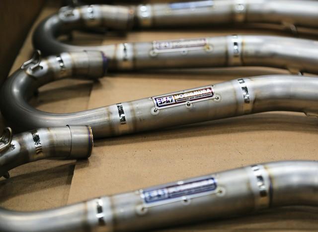 Honda CRF 250 RWE [2025-2027] - YOSHIMURA Works Edition Krümmer Titanium
