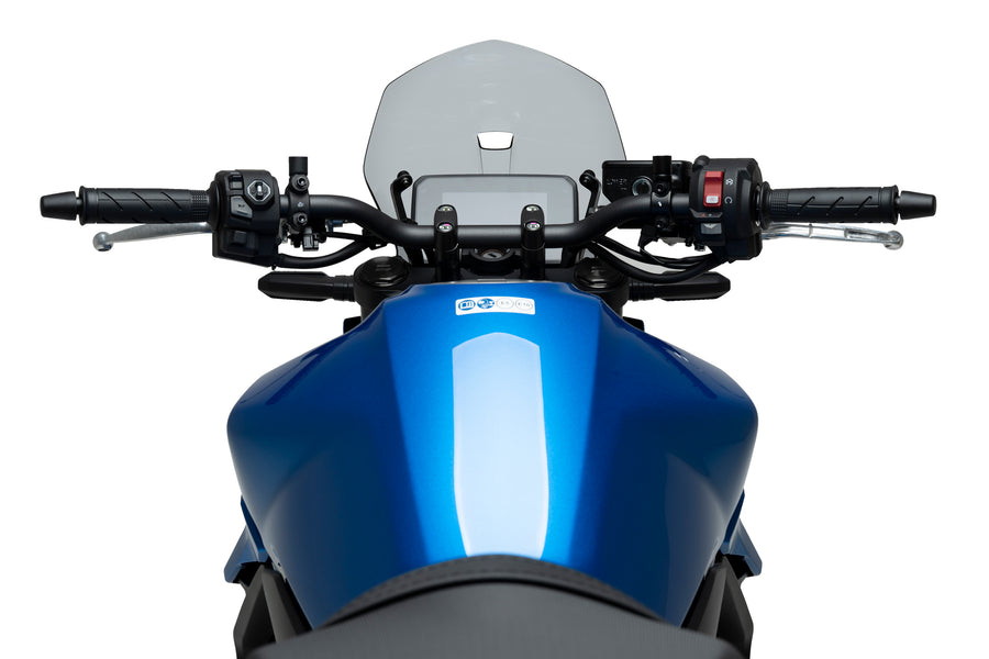HONDA CB 750 HORNET [2025] – Touring nouvelle génération – Transparent