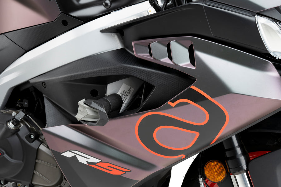 APRILIA RS 457 [2025] – Patins de protection R19 – Noir