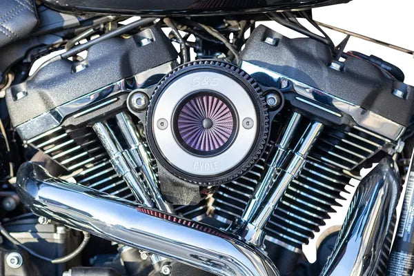 Harley-Davidson FLSB 1750 Softail Sport Glide 107 [2022] - Air Stinger Stealth Luftfiltersatz – Bild 9
