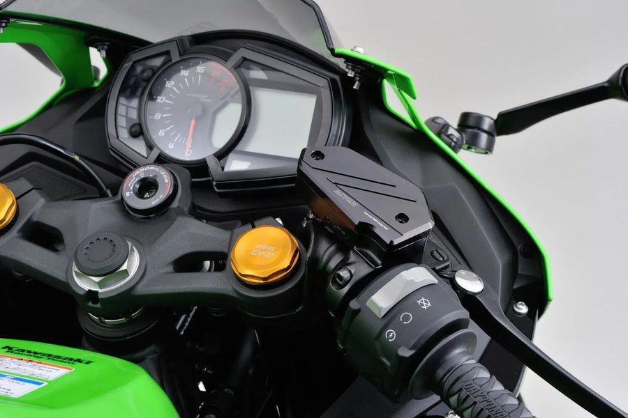 KAWASAKI Z 900 RS [Daytona] - Capulet de cylindre principal avant