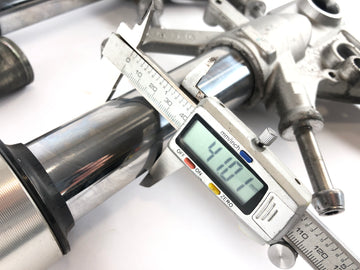 Kawasaki Z 1000 [2005] - Fourche Fourche télescopique avec axe - 0