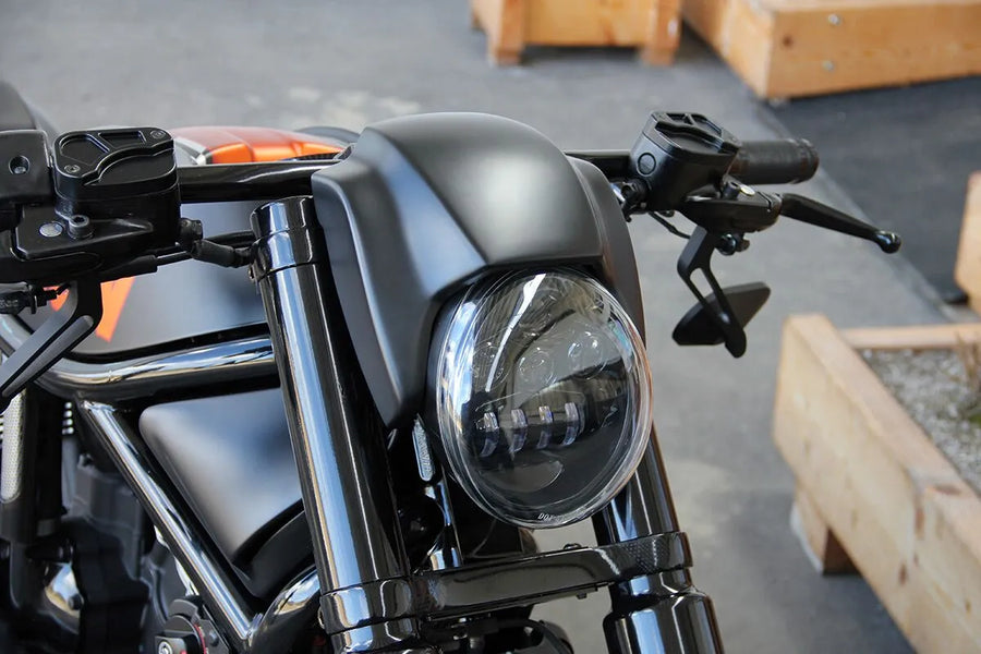 Harley Davidson V-Rod [CULT WERK] – Carénage de phare