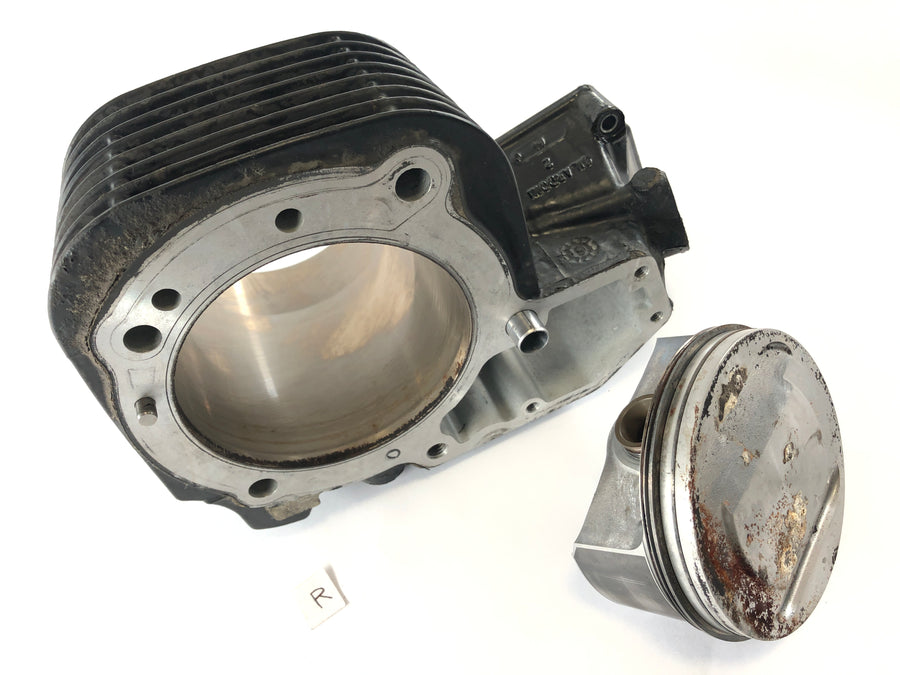 BMW R 1200 RT [2006] - Cylindre droit avec piston