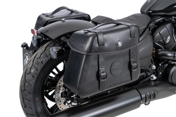 Indian 101 Scout [2025-2026] - Set: Ledertaschenhalter Cutout schwarz inkl. Rugged Ledertaschen schwarz