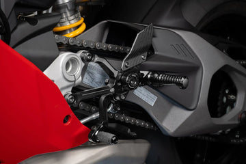 Ducati Panigale v4 [outillage Gilles] - retourné Mue2 Rastanlage - 0