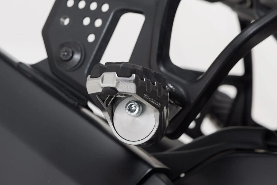 Harley Davidson Pan America 1250 [SW-MOTECH] – Repose-pieds Evolution