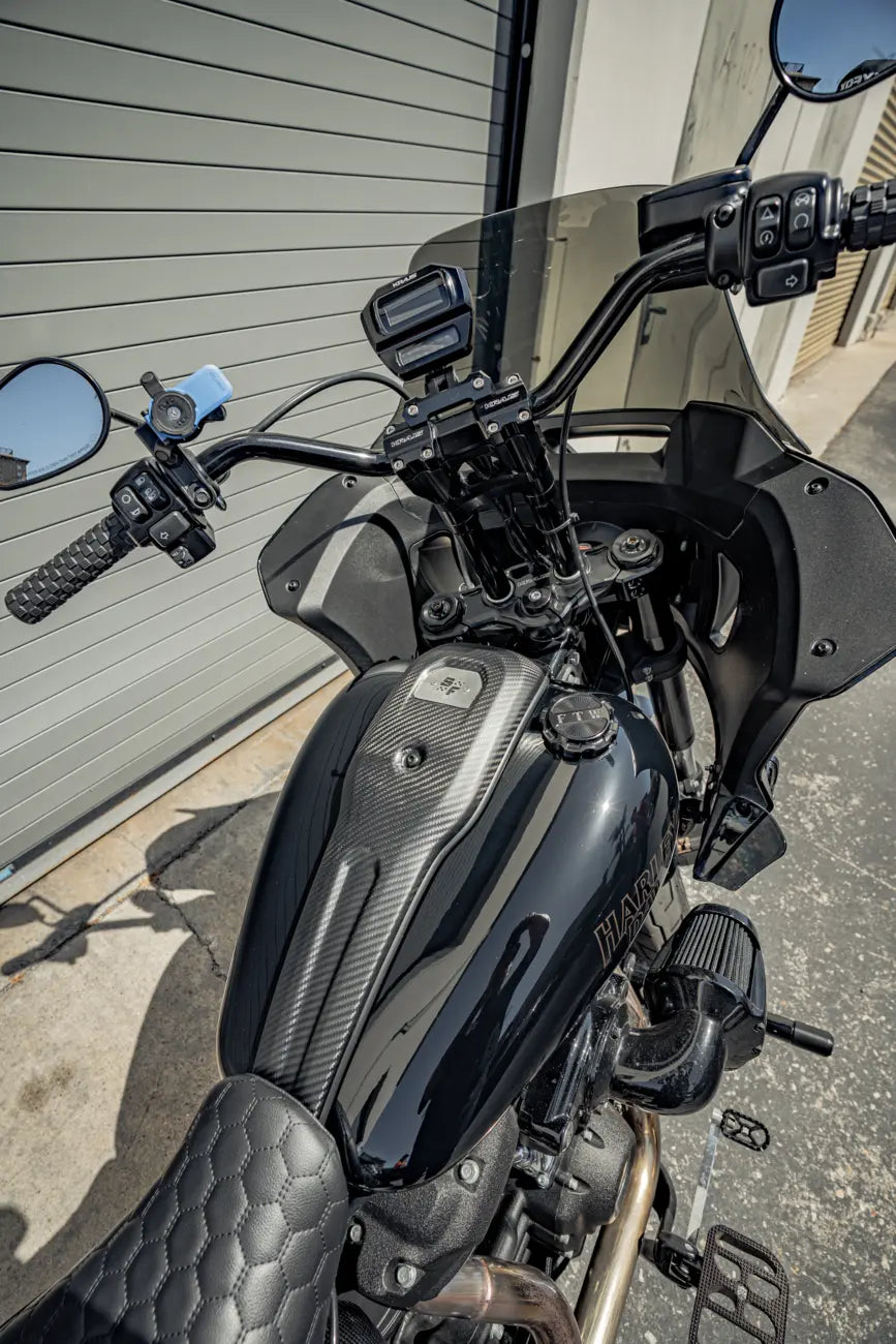 Harley Davidson FXLRS [SLYFOX] - Carbon Fiber Dashboard