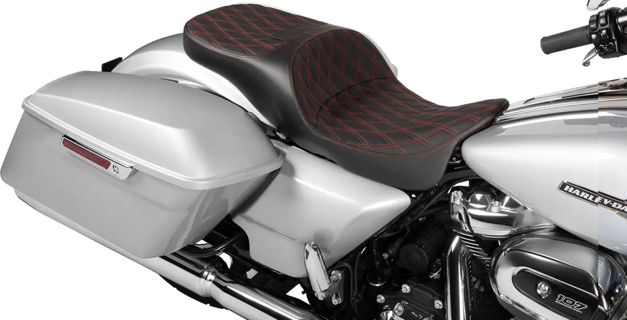 Harley Davidson Touring [DRAG SPECIALTIES] – Sièges Freedom Touring à portée étendue