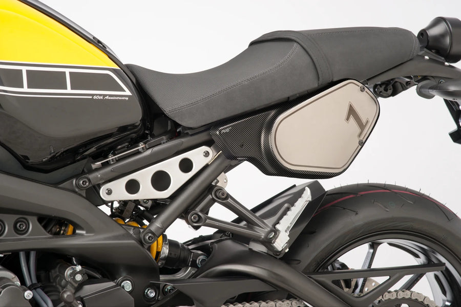 YAMAHA XSR 900 [2019] – Caches latéraux rétro – look carbone