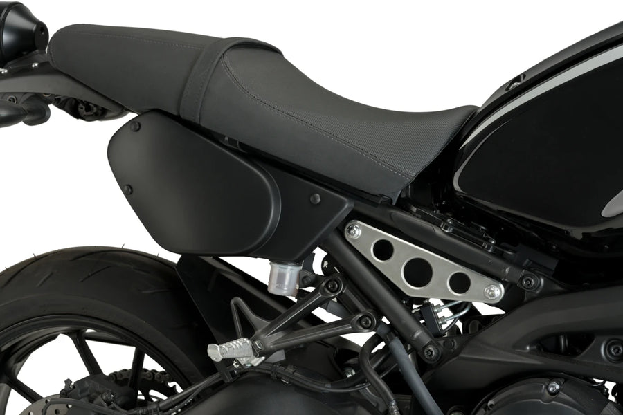 YAMAHA XSR 900 [2019] – Caches latéraux rétro – look carbone