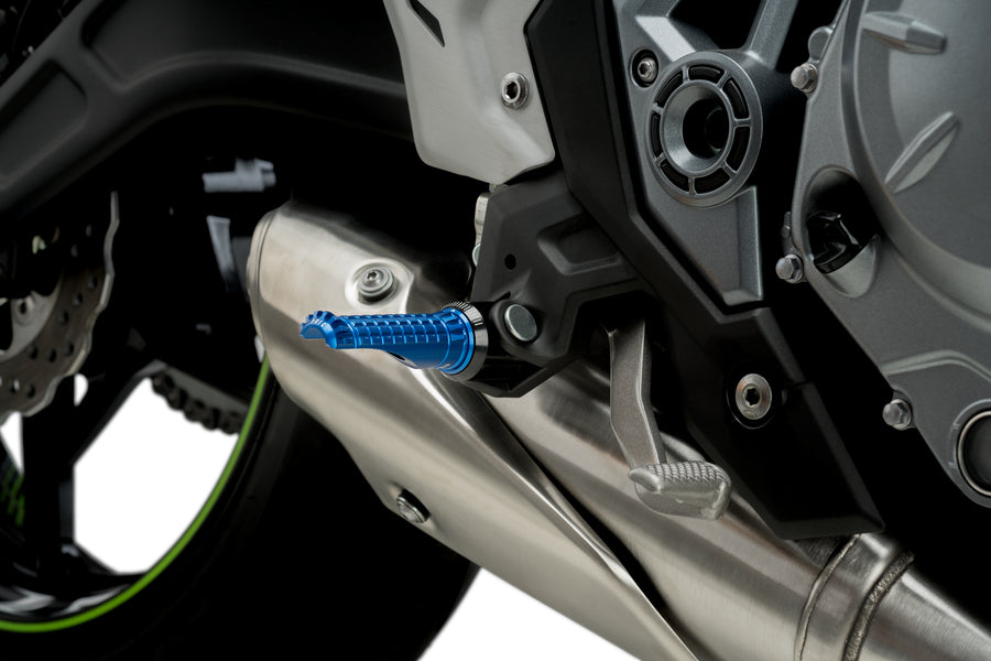 KTM RC 390 [2025] – R-Fighter footrests – silver