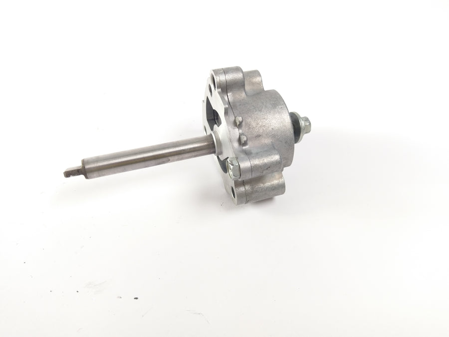 Honda CBR 900 RR Fireblade SC28 [1994] - Drive shaft oil pump front view
