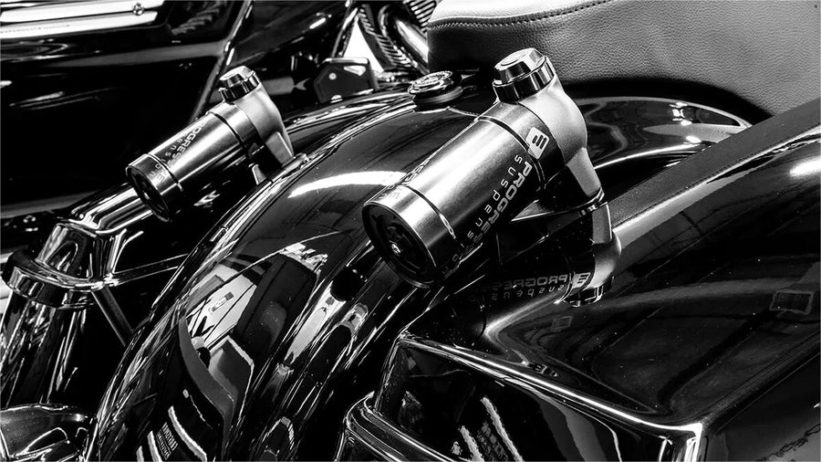 Harley-Davidson Ultra Limited FLHTK [Suspension progressive]-Reserveroir Holder