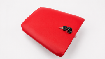 Cagiva Mito 125 1 / 2 8P [1990-1994] selle passager rouge avec serrure et clé