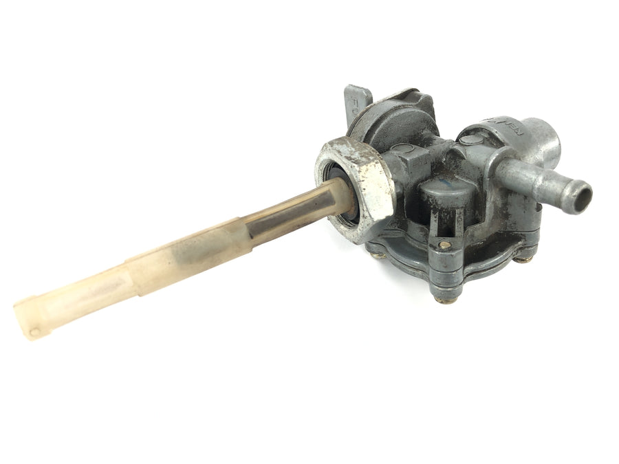 Honda CBX 750 RC17 [1984] - Robinet d'essence, valve d'essence, valve d'essence