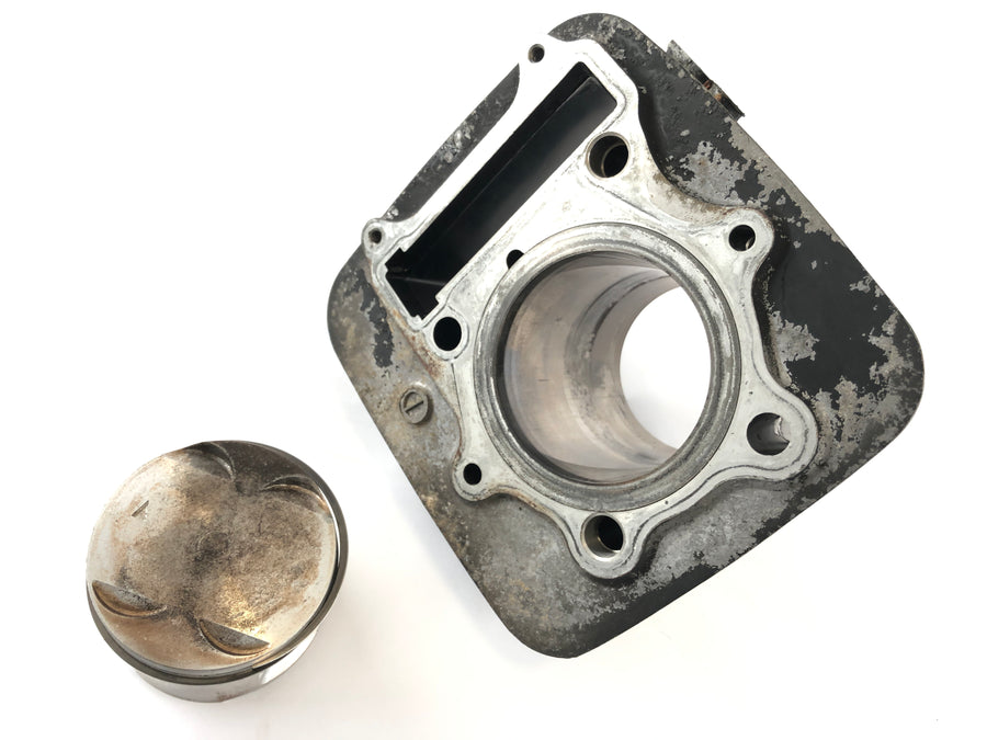 Suzuki DR 250 SJ41A [1982] - Cylindre avec piston