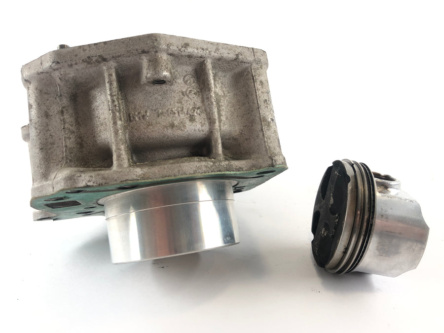 BMW C1 125 [2001] - Cylindre avec piston