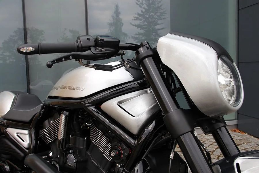 Harley Davidson V-Rod [CULT WERK] – Carénage de phare