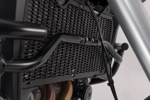 Aprilia Touareg 660 [SW-MOTECH] – Barre de protection