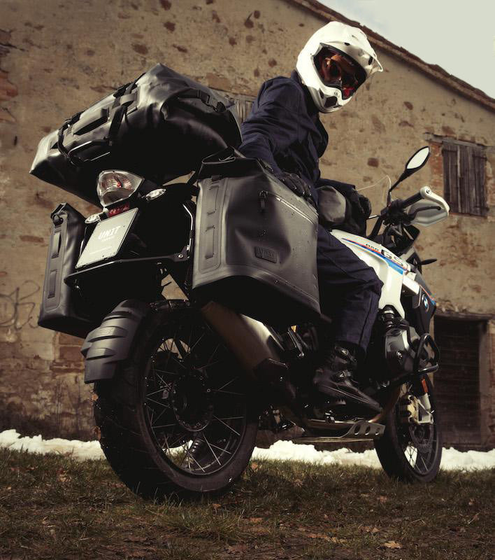 BMW F 900 GS Adventure [2024-] - Zwei Khali TPU-Seitentaschen 35 l – 45 l + Paar Aluminiumplatten + Alu-Kofferrahmen BMW F900GS ADV