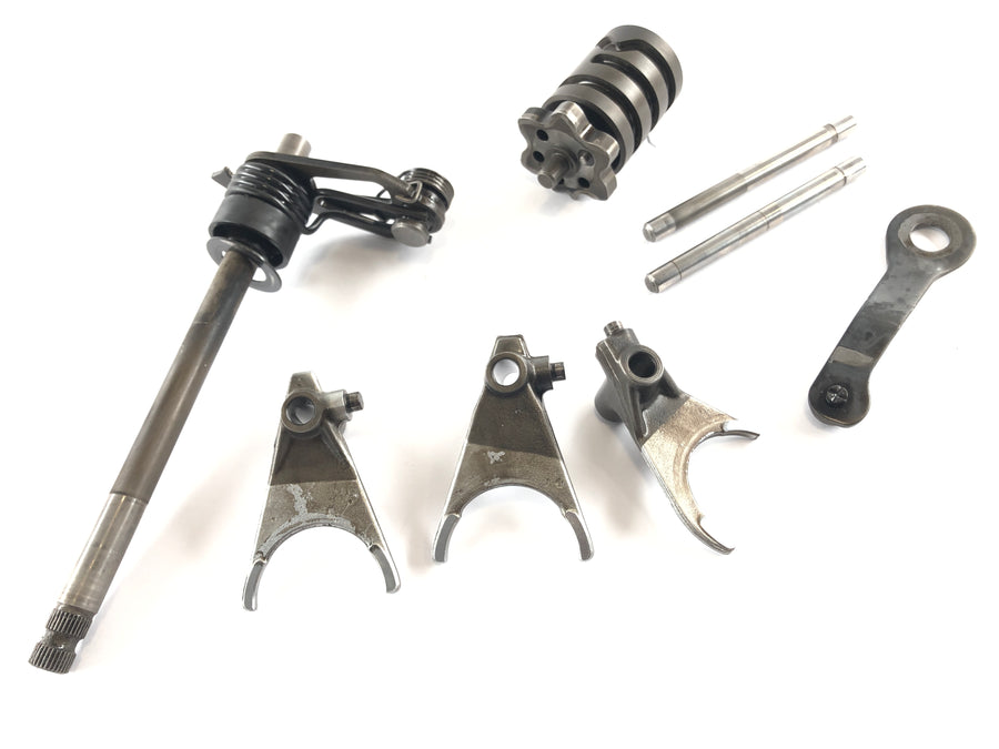 BMW F 650 GS R13 [2000] - Mécanisme de changement de vitesse, fourchettes de changement de vitesse, tambour de changement de vitesse, ensemble d'arbre de changement de vitesse