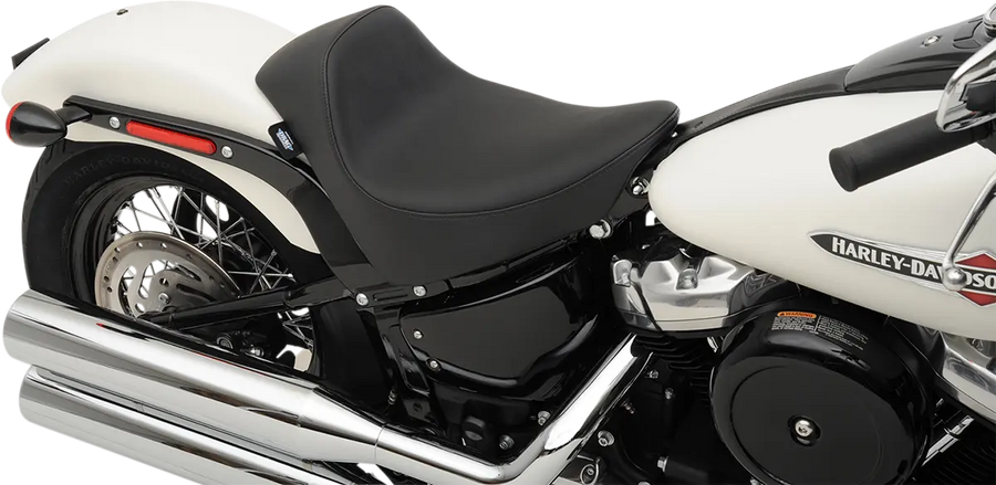 Harley-Davidson Street Bob [DRAG SPECIALTIES] – Siège solo EZ-ON