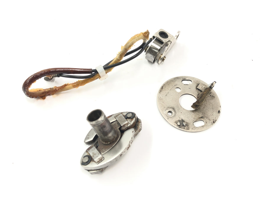 BMW R 75/5 [1973] - Ignition pulse generator with pickup