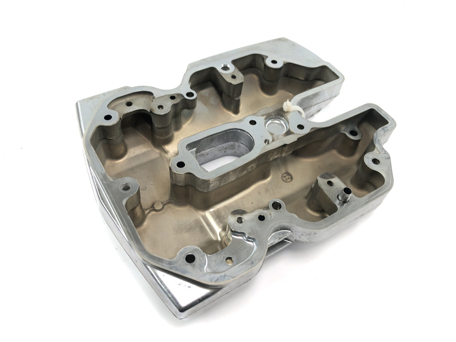 Yamaha XV 1600 Wild Star VP08 [2002] - front valve cover cylinder head cover valve cover