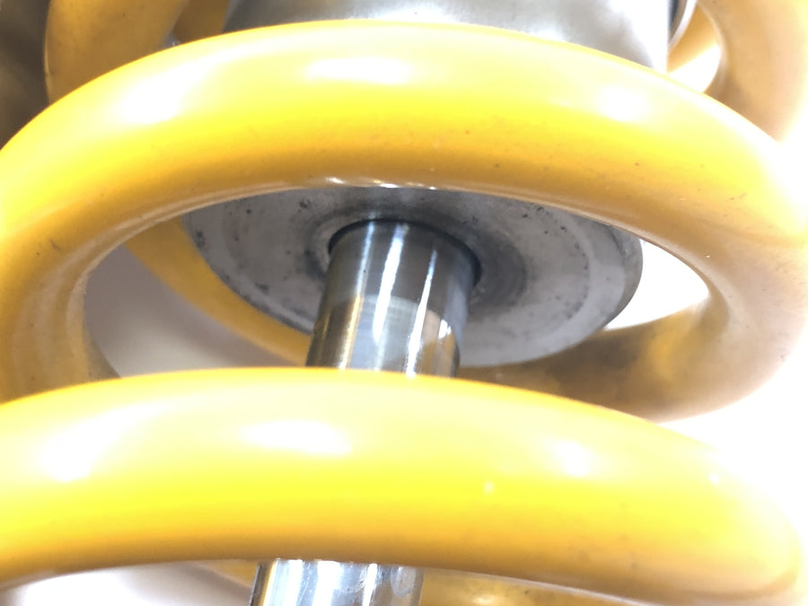 Ducati Multistrada 1200 S Touring [2009] - Amortisseur arrière Öhlins réglable électroniquement