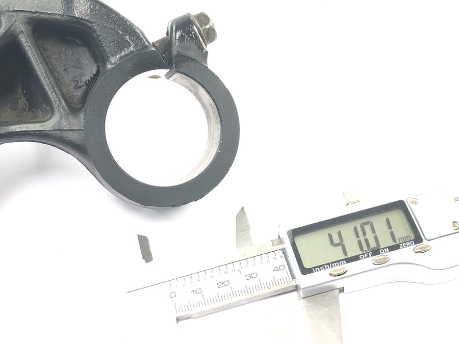 Honda GL 1500 Goldwing SC22 [1993] - Fork bridge upper fork clamp steering head bridge