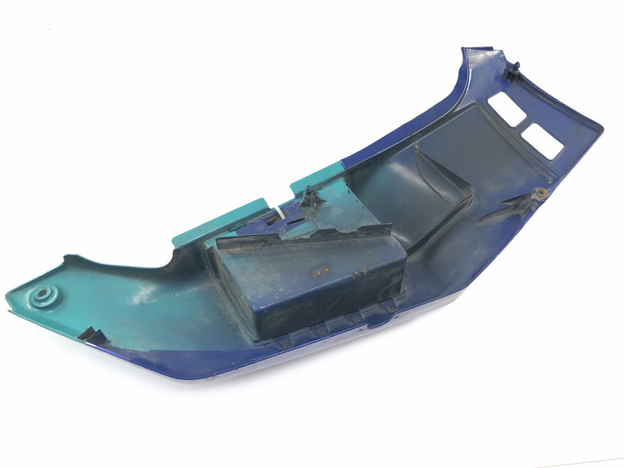 Honda XRV 750 Africa Twin RD04 [1992] - Rear panel side panel left
