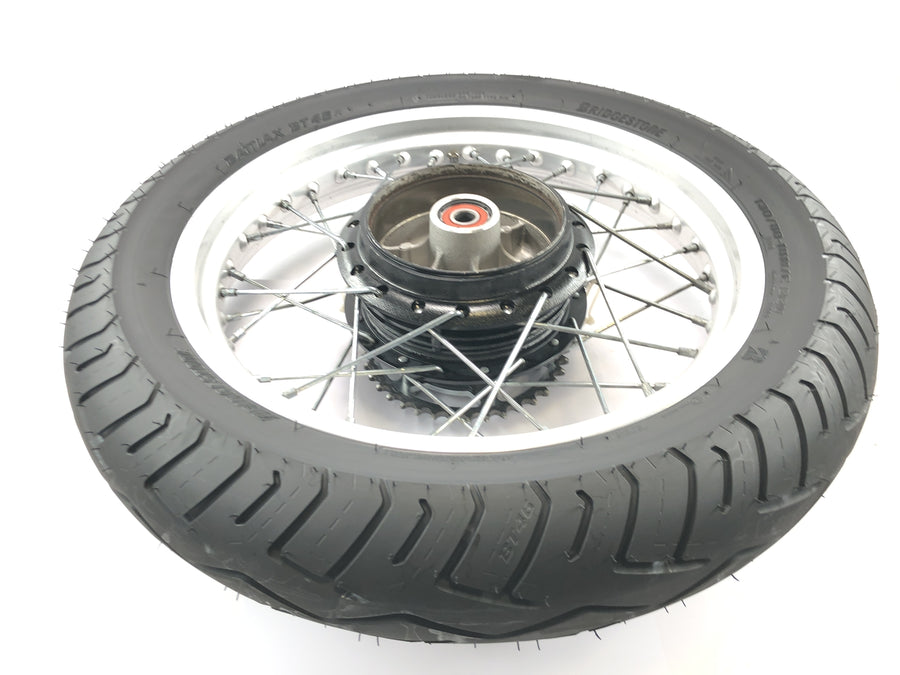Kawasaki W 650 EJ650A [1999] - Roue arrière, jante arrière à rayons 2.75 x 18"