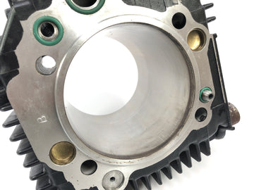 Ducati ST2 944 [1999] - Cylindre à piston horizontal - 0