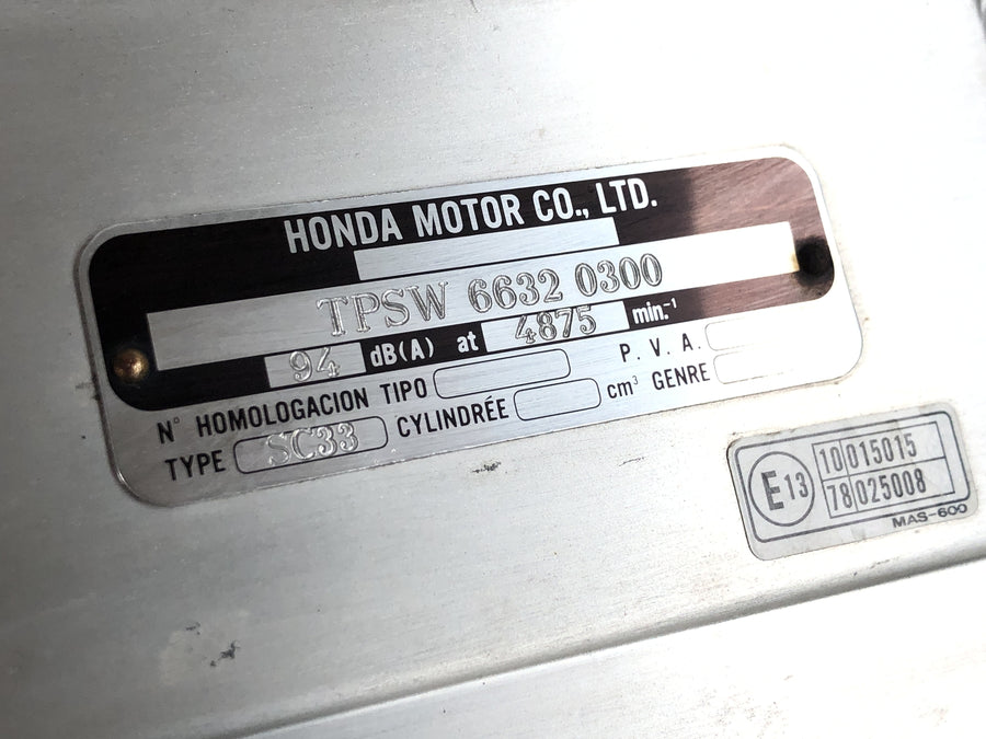 Honda CBR 900 RR Fireblade SC33 [2000] - Châssis principal avec papiers
