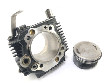 Ducati 900 SS [1991] - Cylindre à piston horizontal