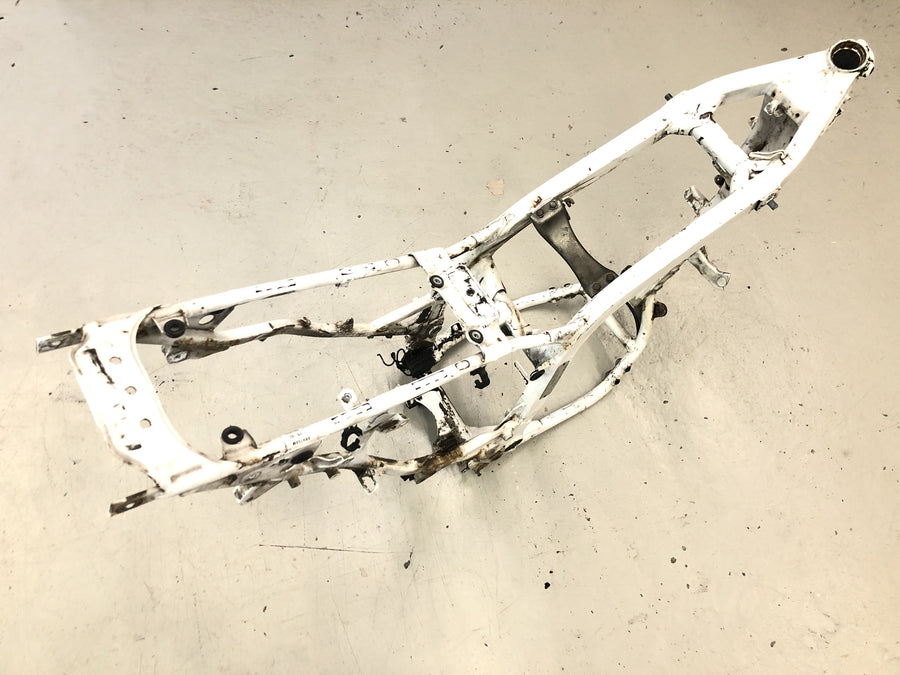 Honda XRV 750 Africa Twin RD04 [1992] - Frame main frame with vehicle documents