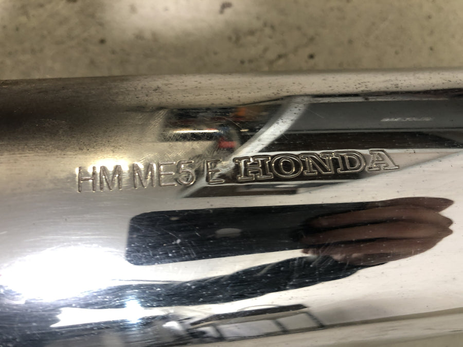 Honda CBX 650 E RC13 [1983] - Muffler d'échappement à gauche