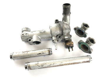 Honda Goldwing GL 1100 SC02 [1980] - Boîtier de thermostat avec lignes de liquide de refroidissement