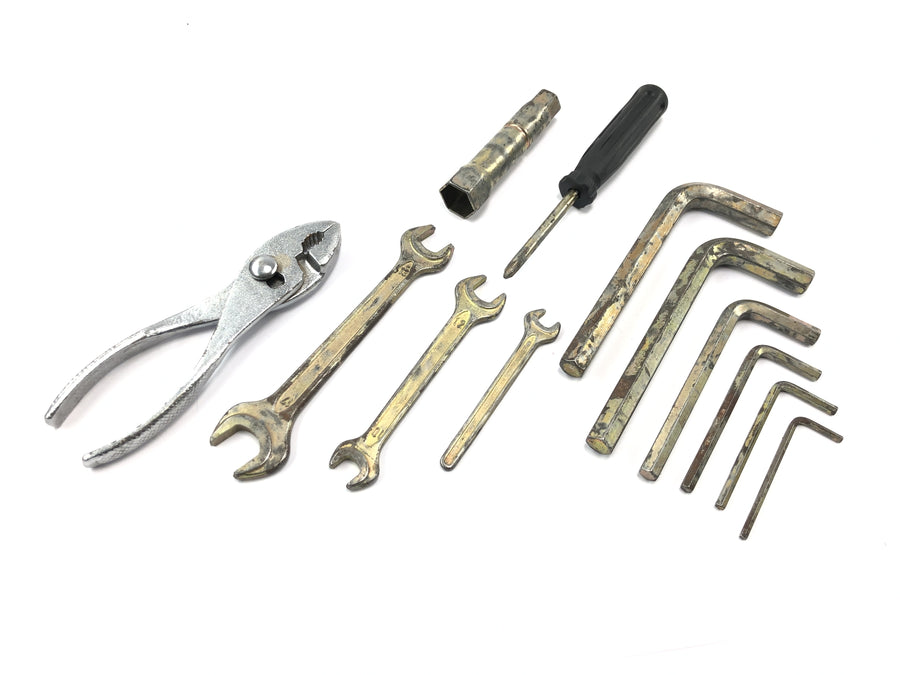 Triumph Daytona 1200 T300D [1994] - On-board tools tool bag tool set