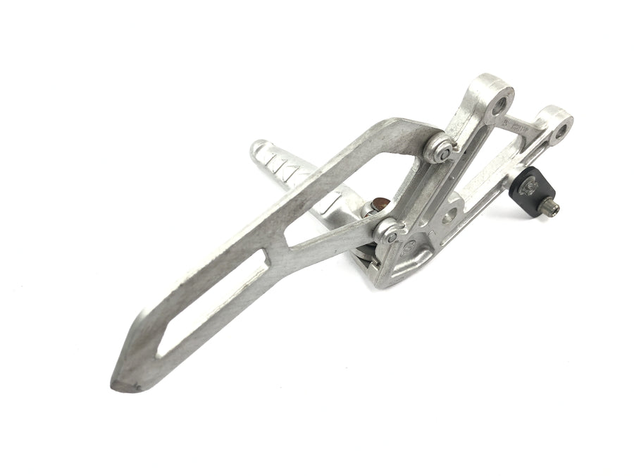 Aprilia Mille RSV 1000 ME [1999] - Footrest system driver footrest left