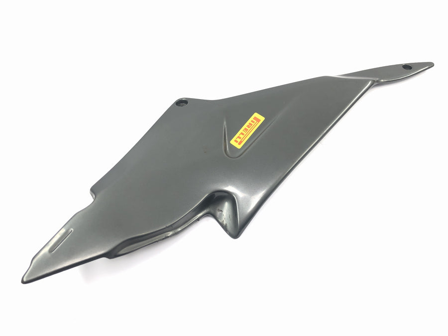 Aprilia Mille RSV 1000 ME [1999] - Cache latéral de carénage latéral