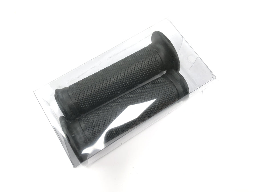 Kawasaki W 650 EJ650A [1999] - Handlebar grips rubber black 22mm pair as good as new
