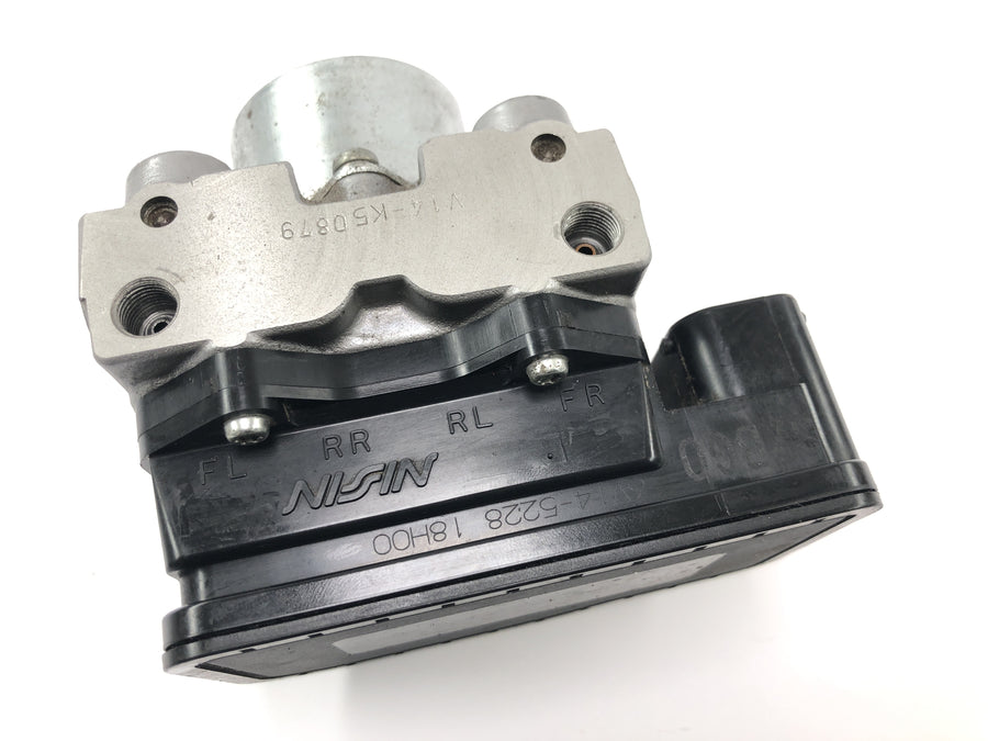 Suzuki GSF 1250 SA Bandit WVCH [2007] - Unité hydraulique de commande ABS