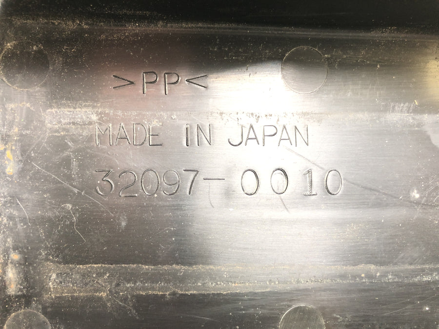 Kawasaki Z 1000 ZRT00A [2006] - Battery compartment splash guard