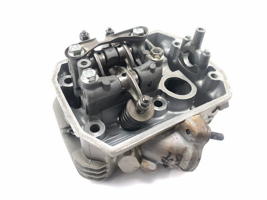 Honda XRV 750 Africa Twin RD04 [1992] - Cylinder head valve train with rear valves