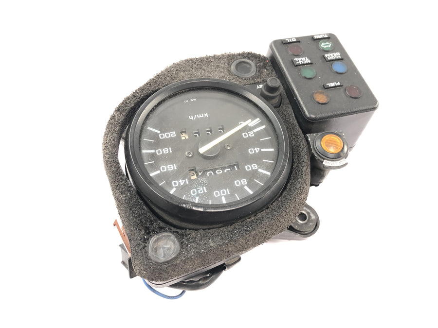 Honda XRV 750 Africa Twin RD04 [1992] - Speedometer cockpit with signal lights