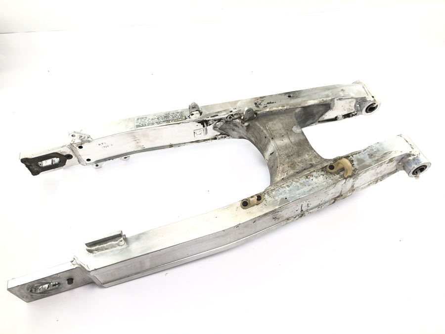 Honda XRV 750 Africa Twin RD04 [1992] - Swing arm rear wheel swing arm
